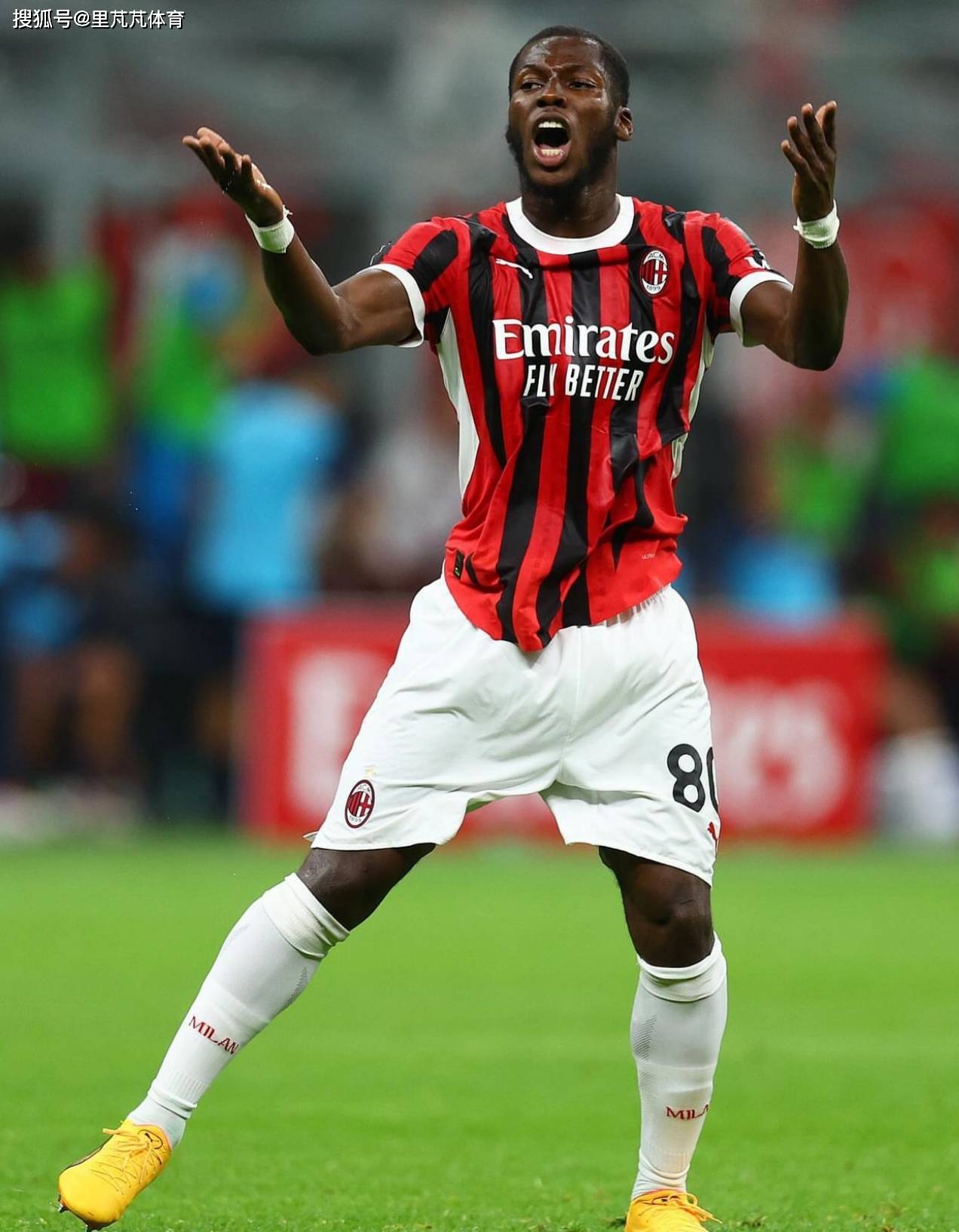 购买其他对象失败，孔蒂再次瞄准AC米兰中场：3000万欧元是底价