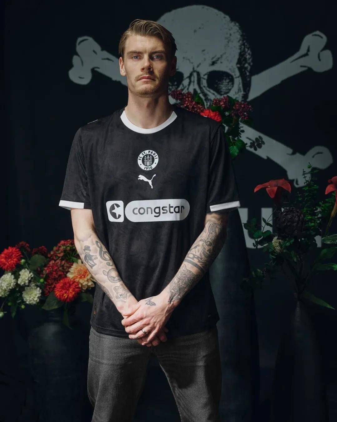 圣保利足球俱乐部发布25/26赛季第三客场球衣