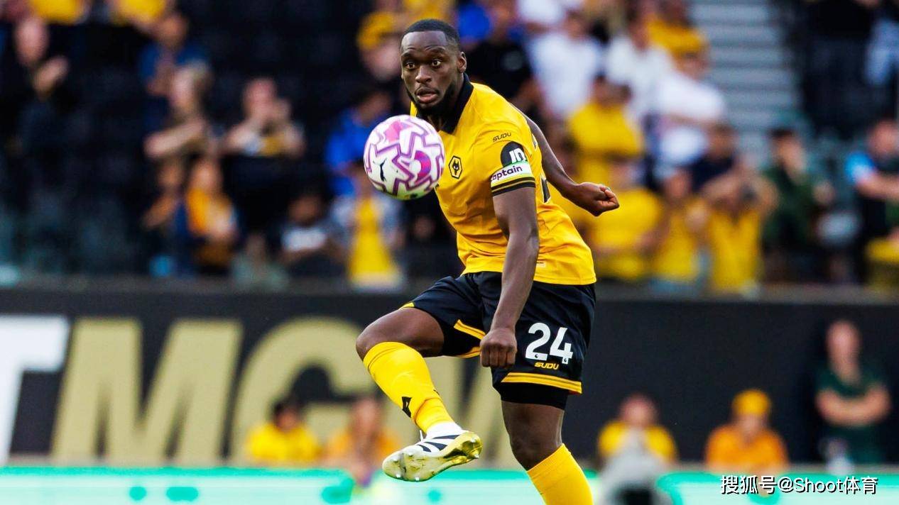 足球前瞻：曼城VS热刺，伯恩利VS桑德兰，伯恩茅斯VS狼队，阿森纳VS利兹联