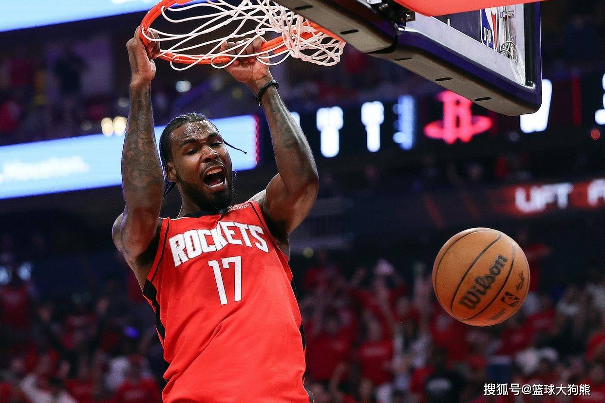 场均12+6+1！火箭队确立2阵核心？2大优势在手，可挑战小史密斯首发