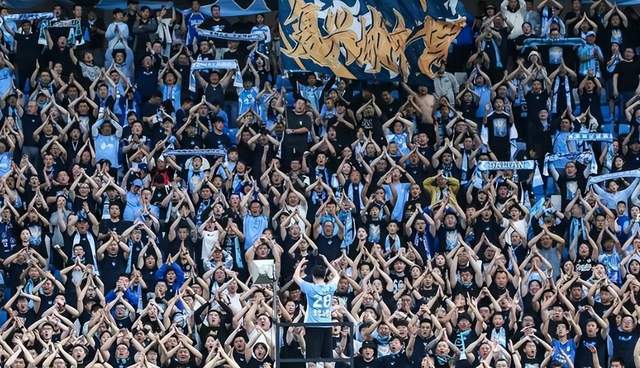 中超运营榜样:大连英博超额收入2000万,接近收支平衡!