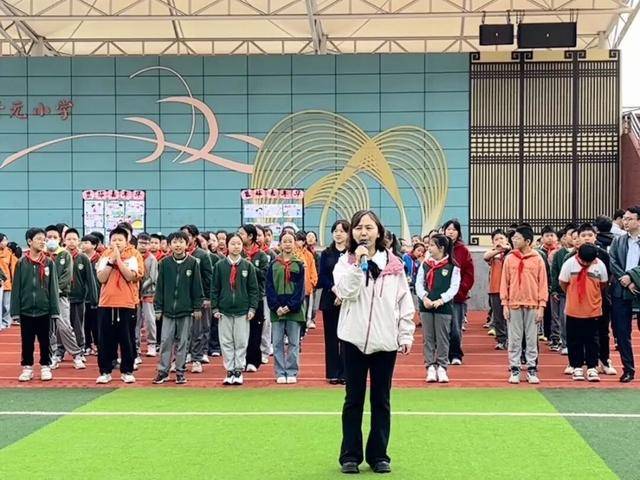 未央区开元小学四年级校园篮球赛开赛啦