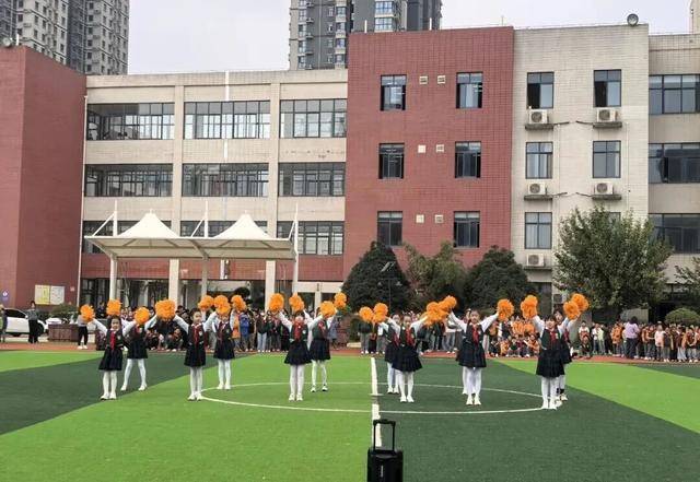 未央区开元小学四年级校园篮球赛开赛啦